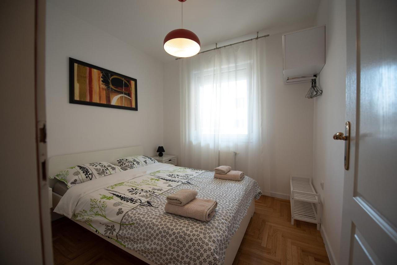 Ema Central Apartment Novi Sad Exterior photo